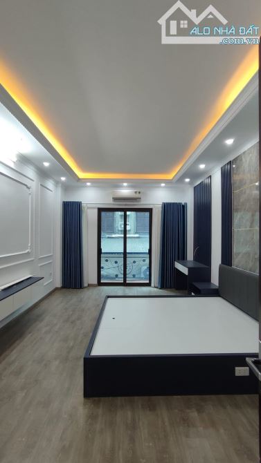 ✨ CỰC PHẨM GIÁ RẺ GẦN TRUNG TÂM – Hữu Hòa Thanh Trì chỉ hơn 4 tỷ!  5 phút tới Nguyễn Xiển - 2