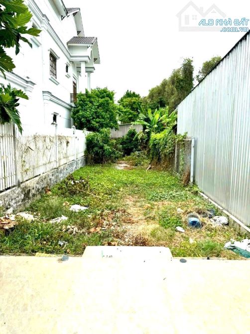 E cần chuyển nhượng lại khu đất như hình quý khách hàng có nhu cầu liên hệ e thành - 2