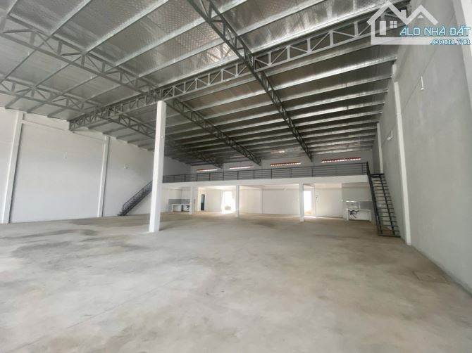 Cho thuê 500m2 Phương Trạch, Vĩnh Ngọc, gần cầu Nhật Tân - 2