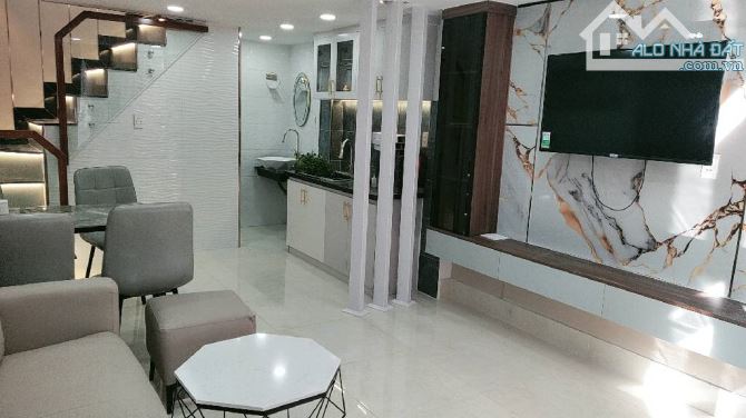Nhanh mới kịp, 4 tỷ có nhà 4T 3pn full nội thất ngay lotte nguyễn văn lượng - 2