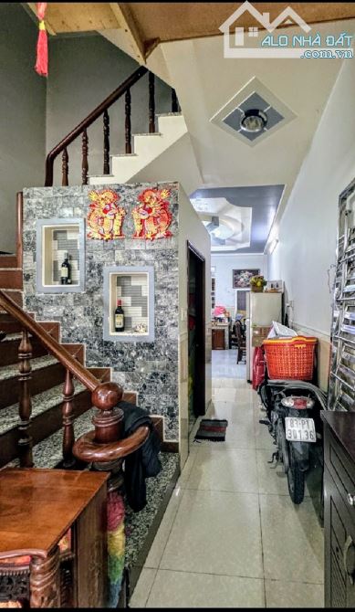 CHỦ GẤP LẮM!MUỐN BÁN NHANH TRONG Tháng 7 Căn MT Q8 Đường Phú Định 4 x 14m 3Tầng Nhỉnh 5 tỷ - 2