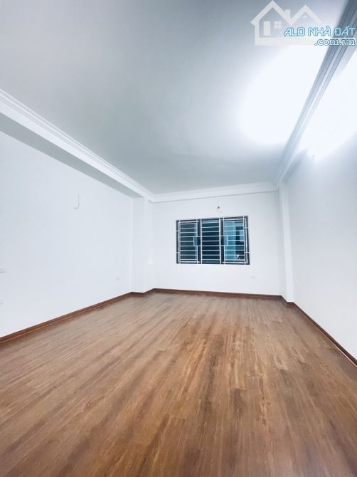 BÁN NHÀ HÀ TRÌ - HÀ ĐÔNG - GẦN PHỐ - Ô TÔ ĐỖ - 33m x 6 TẦNG - GIÁ 6,2 TỶ - 2