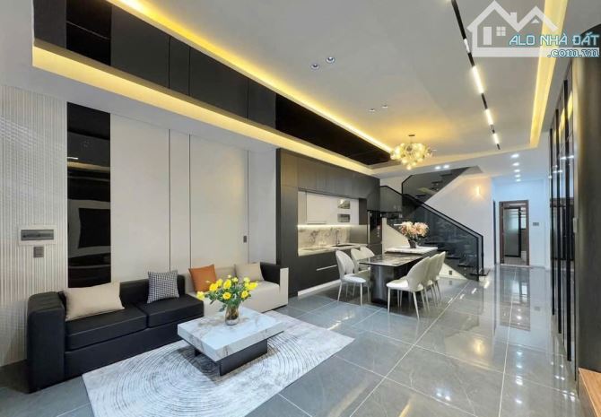 NHÀ ĐẸP  KHU TÊN LỬA – 1 TRỆT 3 LẦU – GẦN AEON MALL .ĐƯỜNG 9M - 2