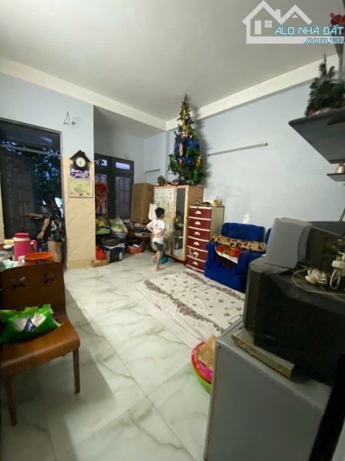 Bán gấp nhà 58m2. 3 tầng liên khu 5-6. BHHB. Bình Tân. Chỉ 4.2ty - 2