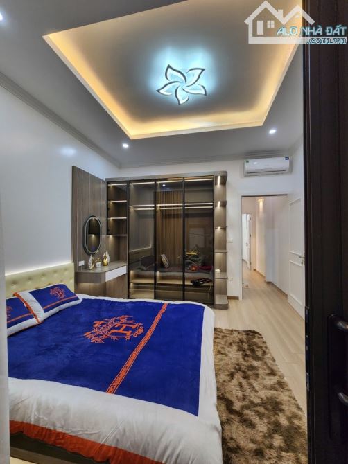 PHÂN LÔ THÁI HÀ-TRUNG LIỆT -ĐỐNG ĐA- DT 41M2 -MT 4M-NGÕ Ô TÔ-TM -GIÁ CHỈ 16.968 TỶ. - 2