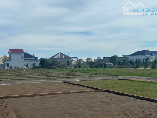 Rẻ chưa từng có, đất biển Quất Lâm 102m2 ô tô kinh doanh giá đầu tư chỉ 1.27 tỷ - 2