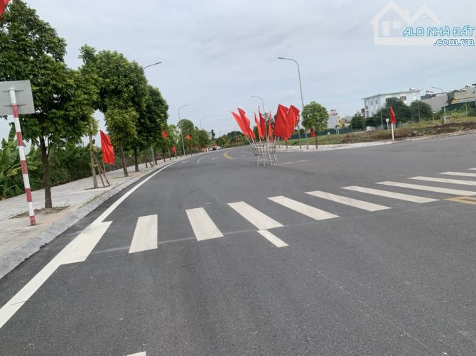 Lô đất đầu tư 120m mặt hồ Bộ Đội 30ha Long Biên, dự án hồ công viên siêu đẹp đối diện Vins - 2