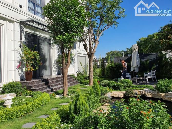 BIỆT THỰ ELEGANT PARK VILLA 375M2, LÔ GÓC 3 MẶT TIỀN, 4 TẦNG, VIEW VƯỜN HOA, GẦN AEON MALL - 2
