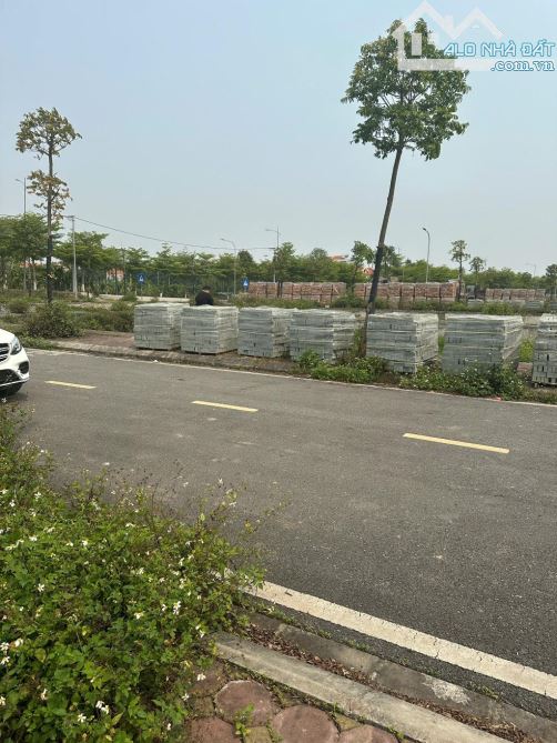 ĐẤT PHÂN LÔ KHU TRỤC ĐƯỜNG N1 HẠ MỖ ĐAN PHƯỢNG VỈA HÈ Ô TÔ TRÁNH - 2