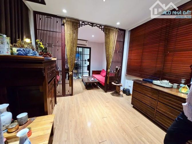 💯💯💯BÁN NHÀ CỔ LINH- NGAY AEON LONG BIÊN 7 tầng thang máy- ô tô vào nhà 33m 8,8 tỷ - 2