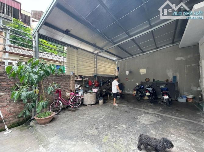 Toà VP tương lai PL bộ GD-ĐT Võ Chí Công, 10m ra MP, ô tô đỗ cửa, DT 78m2, MT 4,5m, 21,6tỷ - 2
