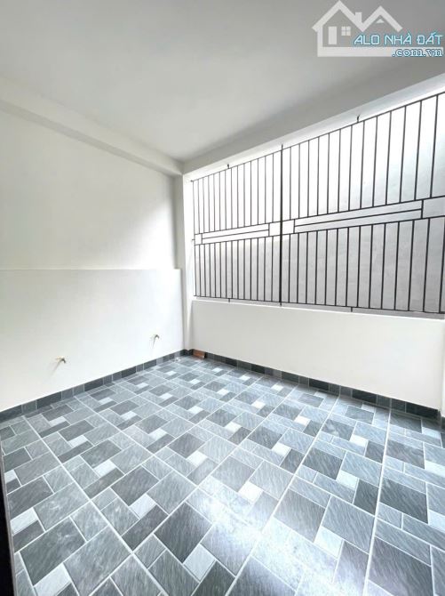 Cần bán nhà 3 tầng xây mới – ngõ rộng Mỹ Xá, TP Nam Định - 2