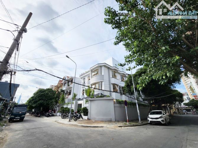 Biệt Thự Góc 2MT khu Phan Xích Long, Giáp Quận 1, 16x20m, HĐT 120 triệu, Chỉ 90 Tỷ - 2