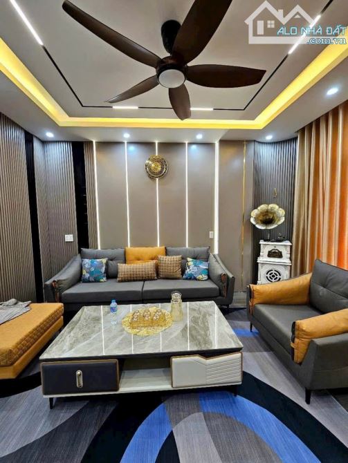 Bán Nhà! Khu Liên Cơ-Cột 8-Hạ Long-Mặt Phố -Oto-Kinh Doanh - 80m X5 Tầng Mt 5m Nhỉnh 16 Tỷ - 2