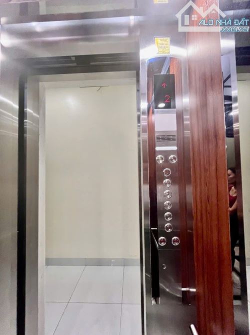 KHÁCH SẠN 5 TẦNG, 14 PHÒNG KHÁCH SẠN, DT 80 TRIỆU/ THÁNG - HÒA XUÂN - 2