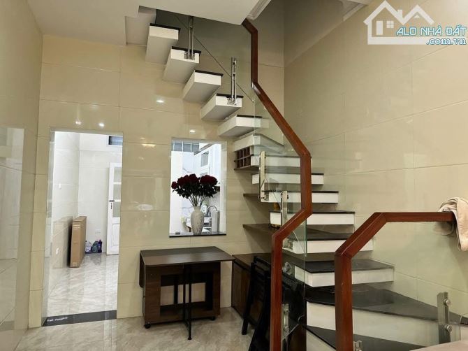 NHÀ VIP TRUNG TÂM HAI BÀ TRƯNG – 49M² – 3T – VỈA HÈ RỘNG – Ô TÔ ĐỖ CỬA – 2 THOÁNG – Ở SƯỚN - 2