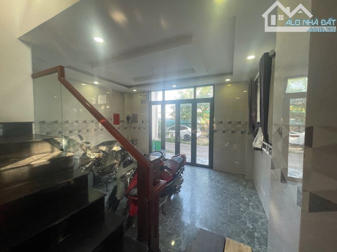 TÒA CĂN HỘ GÓC 2MT TP BIỂN NHA TRANG - 3
