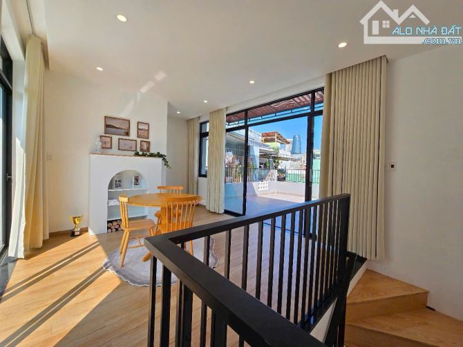NHÀ 3 TẦNG ĐẸP NHƯ VILLA – VỊ TRÍ TRUNG TÂM QUẬN HẢI CHÂU – GIÁ CHỈ 5.1 TỶ – FULL NỘI THẤT - 3