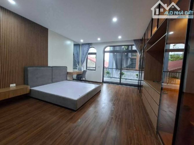 🌹 Bán Nhà Phố Trạm -Long Biên: Nhà mới, Xây Đơn Lập, Nội Thất Đẹp.Gía Nhỉnh 7Tỷ - 3