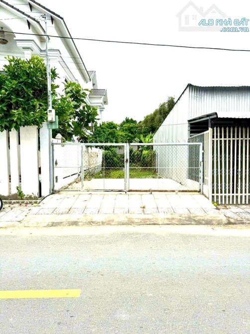 E cần chuyển nhượng lại khu đất như hình quý khách hàng có nhu cầu liên hệ e thành - 3