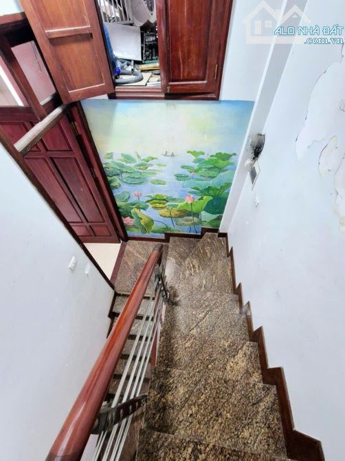 Bán nhà Lô góc Mặt phố Láng Hạ dt 25m2 6 tầng mt 9 - 3