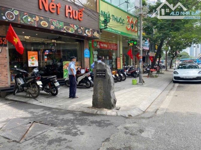 Nhà mặt phố Lô Góc Kinh doanh đỉnh phố Láng Hạ Đống Đa 129m2 4 tầng mt 6m - 3