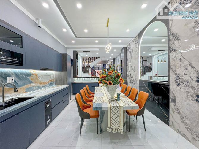 QUẬN 7 - NHÀ ĐẸP 4 TẦNG - 4.2x19M - NỞ HẬU 6.6M - ĐỈNH CAO THIẾT KẾ - CHỈ 7.39 TỶ - 3