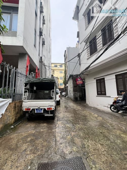 Bán nhà phố Hồng Mai, Hai Bà Trưng, 2 mặt ngõ, ô tô tránh, 6 tầng 42m2 giá 16.8 - 3