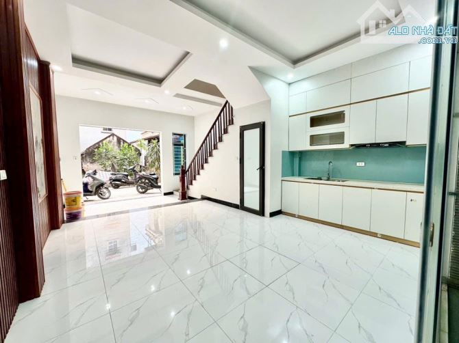 Bán ngay nhà Văn Trì- 41m2 4PN Ô tô, Kinh doanh, Nội thất Full Lung linh. Giá 6.45 tỷ - 3