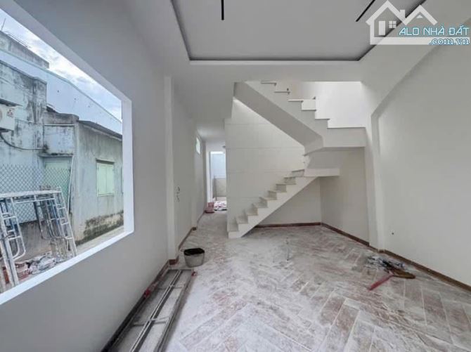 BÁN NHÀ LÔ GÓC 2 MẶT TIỀN ĐƯỜNG Ô TÔ NGAY GIÁO XƯ BẮC HẢI, ĐƯỜNG NGUYỄN ÁI QUỐC - 3