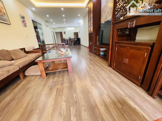 CĂN GÓC 3 NGỦ CHUNG CƯ VIỆN CHIẾN LƯỢC KHOA HỌC BỘ CÔNG AN TÚ MỠ CẦU GIẤY 136m 9.5 TỶ - 3
