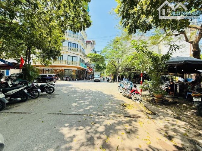 SIÊU PHẨM PHÂN LÔ PHÚ DIỄN – 6 TẦNG THANG MÁY – VỈA HÈ – KINH DOANH ĐỈNH – 39 TỶ - 3