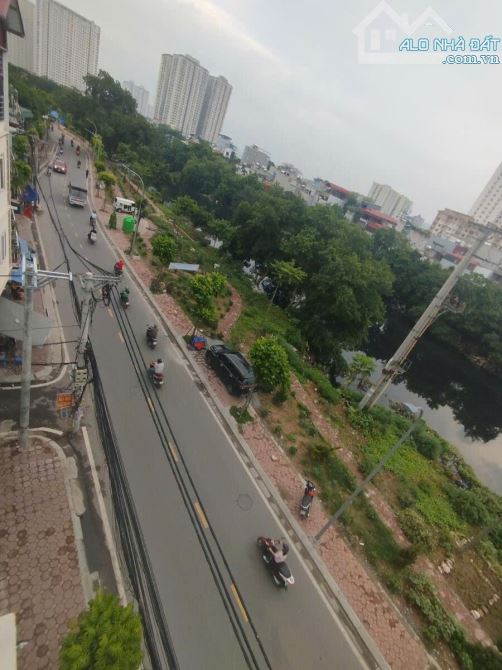Siêu VIP! Bán Nhà MP Kim Giang Lô Góc 53M,5T,MT4.6 Giá 14.6 Tỷ, Kinh Doanh Đỉnh Nóc - 3