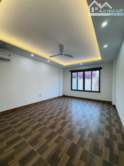 BÁN NHÀ LINH ĐÀM 6 TẦNG Ô TÔ ĐỖ CỬA NHÀ MỚI THANG MÁY 73M2 MT 5M - 3