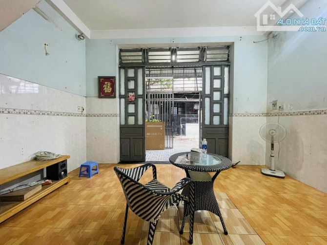 CHỦ GỞI BÁN NHÀ 1 TRỆT 1 LẦU PHƯỜNG ĐÔNG HÒA, ĐƯỜNG QL1K VÀO 150M, SỔ RIÊNG,THỔ CƯ 100% - 3