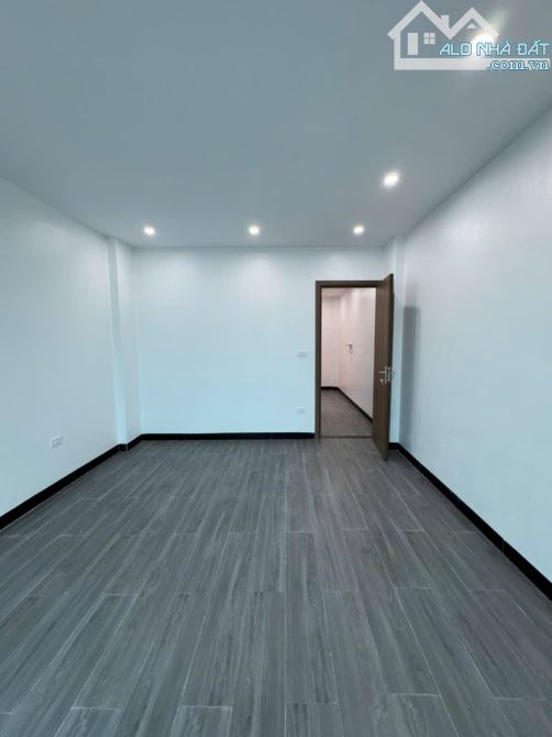 NHÀ ĐẸP AN KHÁNH, FULL NỘI THẤT, 200M RA ĐẠI LỘ, DT 32M2, 5 TẦNG. GIÁ 4,73 TỶ - 4