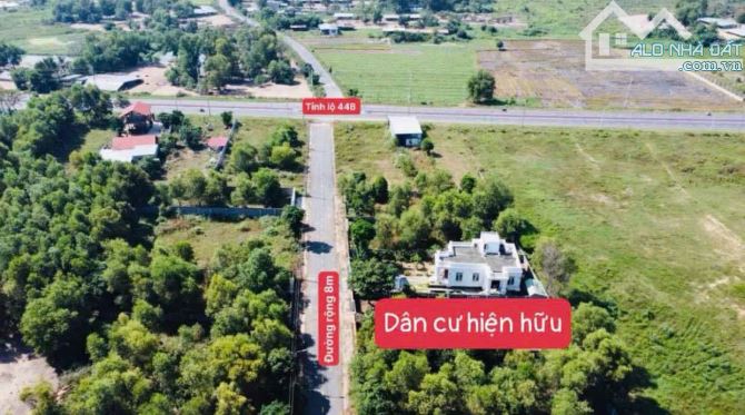 Sát Tỉnh lộ 44B- Phước Hội - Đất Đỏ- BRVT. DT: 15x35m 👉 ---- 🔺DT: 537m2 - 4