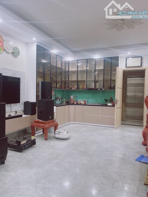 Bán nhà phường Long Biên- hàng xóm siêu Thị Aeon, 81m , 5 tầng thang máy, 14.2 tỷ - 4