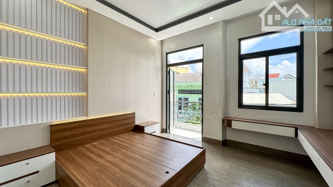 HÀNG HIẾM NHÀ RỘNG GIỮA TRUNG TÂM TP CẦN THƠ. Nhà đẹp đất nở hậu 8m - 4