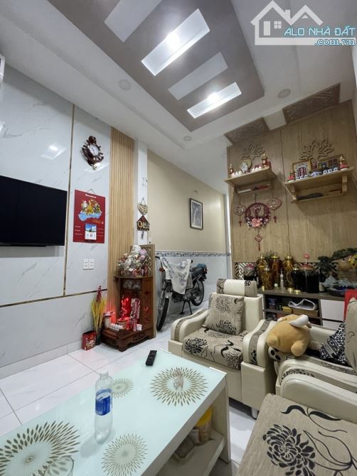 Bán nhà hẻm xe tải Nguyễn Sỹ Sách, P.15, Tân Bình – 40m² – 2 tầng – Giá 4.5 tỷ TL - 4