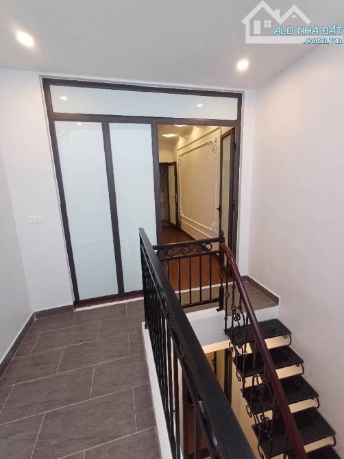 🏡 Cát linh- đống đa-ngõ thông -NHÀ ĐẸP -DT22M-3 tầng:giá chỉ 6.5tỷ - 4