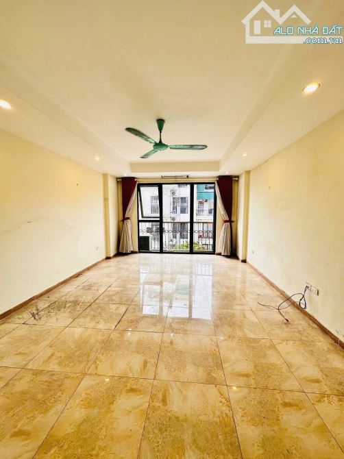 NHÀ CAO CỬA RỘNG LÁNG HẠ- THÁI HÀ- HUỲNH THÚC KHÁNG, VỈA HÈ Ô TÔ TRÁNH 54M, 5 TẦNG,15.5 TỶ - 4