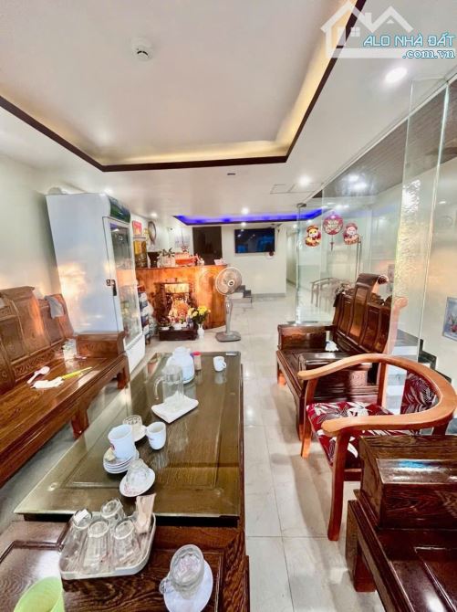 KHÁCH SẠN 5 TẦNG, 14 PHÒNG KHÁCH SẠN, DT 80 TRIỆU/ THÁNG - HÒA XUÂN - 4