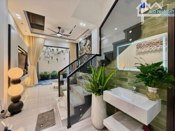 BÁN NHÀ 3 TẦNG FULL NỘI THẤT NGUYỄN THÀNH HÃN - 52M2 - 4TỶXXX - KIỆT Ô TÔ - TT HẢI CHÂU - 4