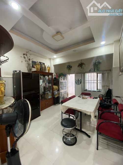 BIỆT THỰ MINI - GÓC 2 MẶT TIỀN HOÀ BÌNH - HIỆP TÂN - TÂN PHÚ DT: 8*12.2M (100m2) - 12 TỶ67 - 4