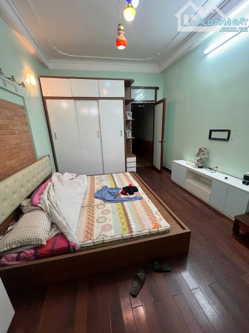 Phố Trịnh Đình Cửu, Phân lô 2 thoáng, Ô tô vào nhà, dt 48m2, 5 tầng, mt 3.8m, Giá 14.8 tỷ. - 4