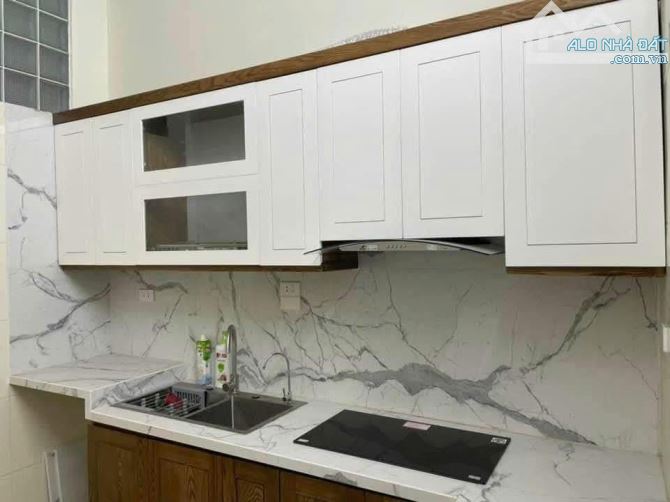 NHÀ VIP TRUNG TÂM HAI BÀ TRƯNG – 49M² – 3T – VỈA HÈ RỘNG – Ô TÔ ĐỖ CỬA – 2 THOÁNG – Ở SƯỚN - 4