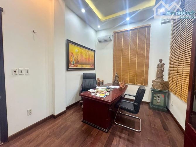 Bán biệt thự 3 tầng sân vườn cực đẹp tại Phương Lưu - Đông Hải - 5