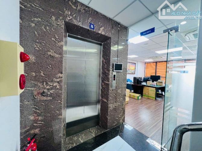 Bán nhà Nguyễn Hoàng - Dương khuê - 70m - 8 tầng thang máy - Nhỉnh 33 tỷ, mặt tiền 6.6m - 5
