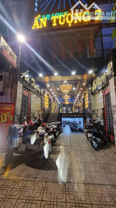 Bán nhà biệt thự mặt đường Đặng Văn Bi gần chợ Thủ Đức (200m²) 49 tỷ - 5